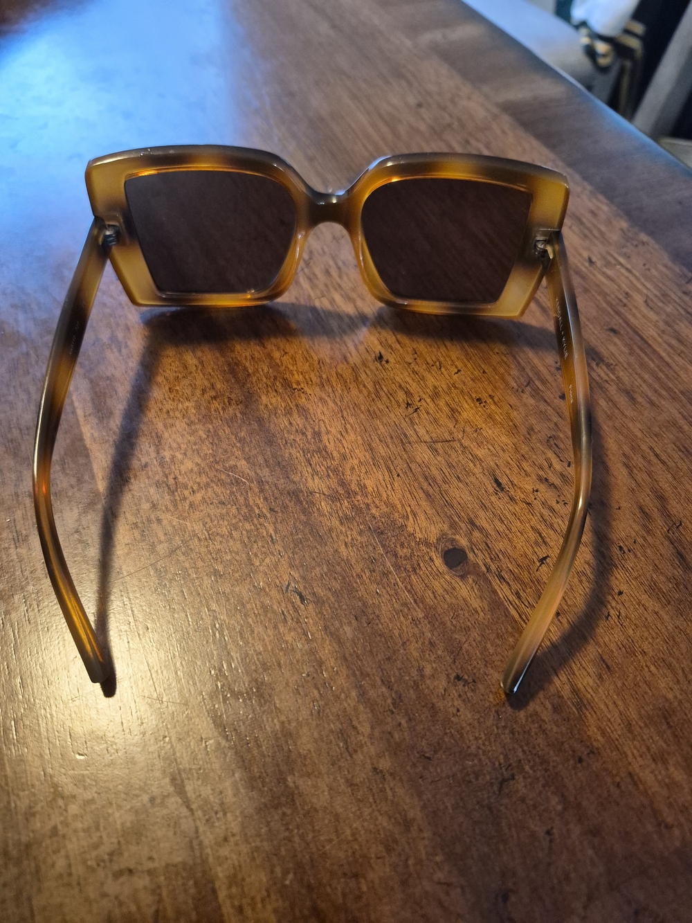 Tortoiseshell Oversized Square Women's Sunglasses - Brown - Picture 3 of 4